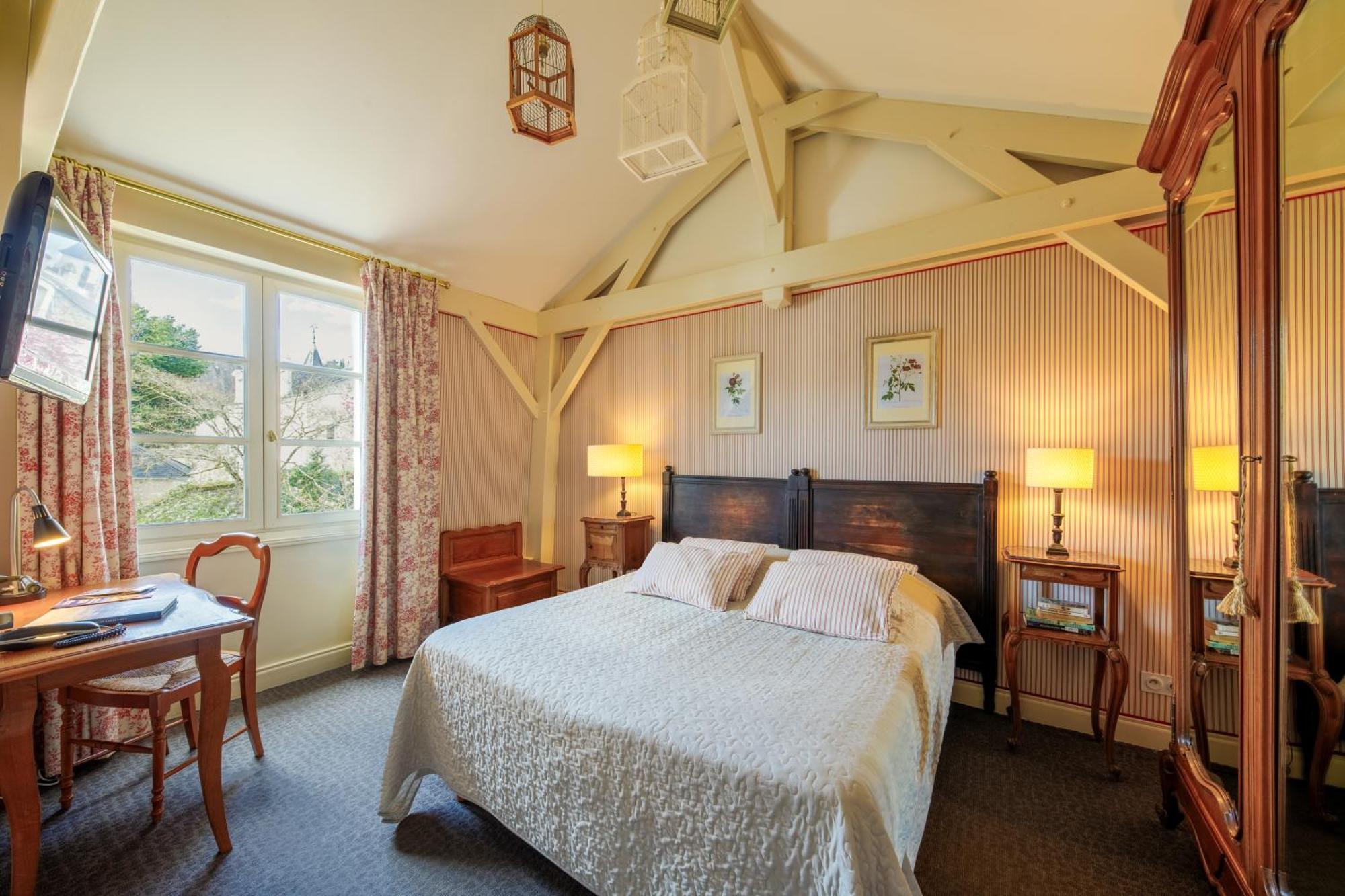 Hotel Diderot Chinon Dış mekan fotoğraf